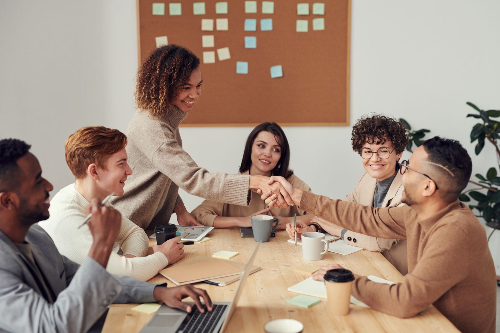 One-to-one mentoring session at desk